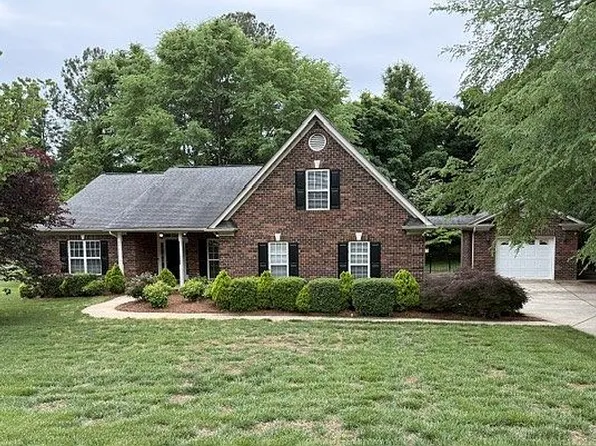 5911 Sugarcane Ct, Mint Hill, NC 28227