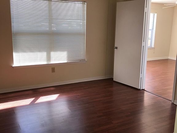 4th image of 2011 N Highway 17 Unit 1400C