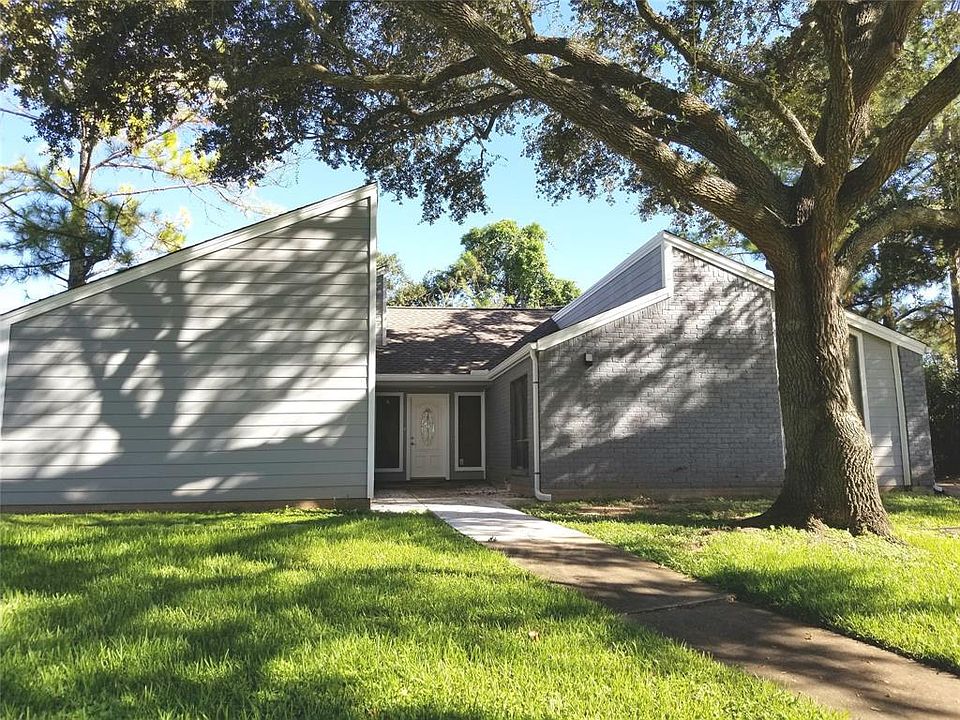 1st image of 3414 Plum Brook Ln