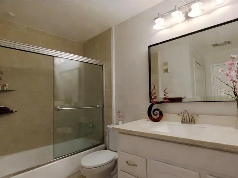 1881 Bering Dr #6 — Photo 30