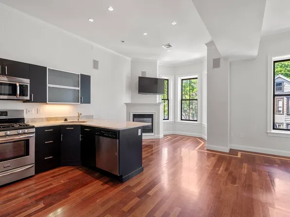 651 E 3rd St #2, South Boston, MA 02127