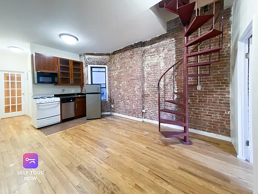 Rented by Mercer Real Estate | media 1