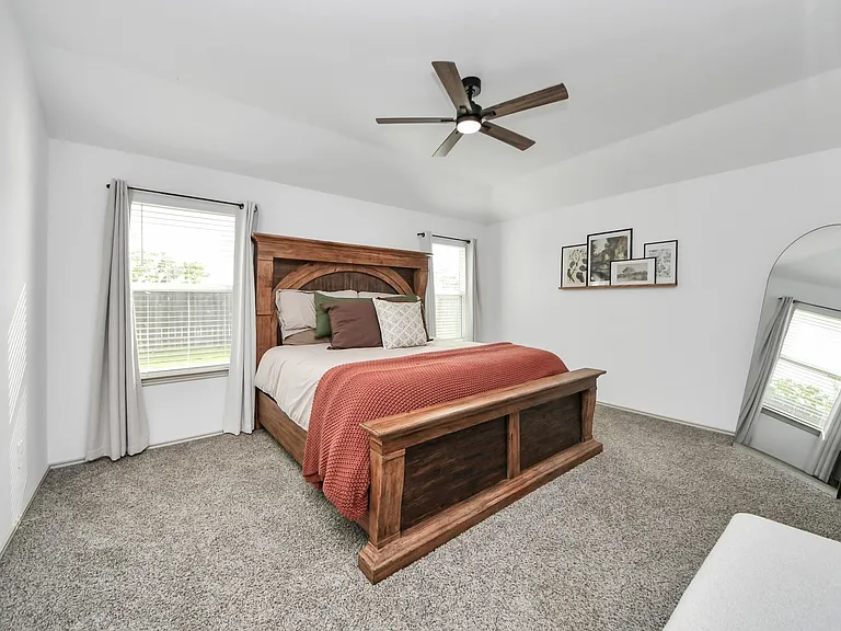1137 Buffalograss Trl — Photo 31