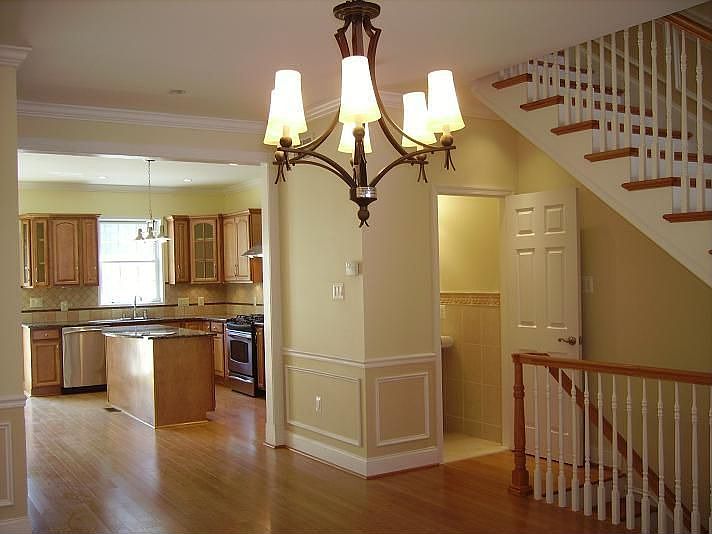 1st image of 1432 Catharine St
