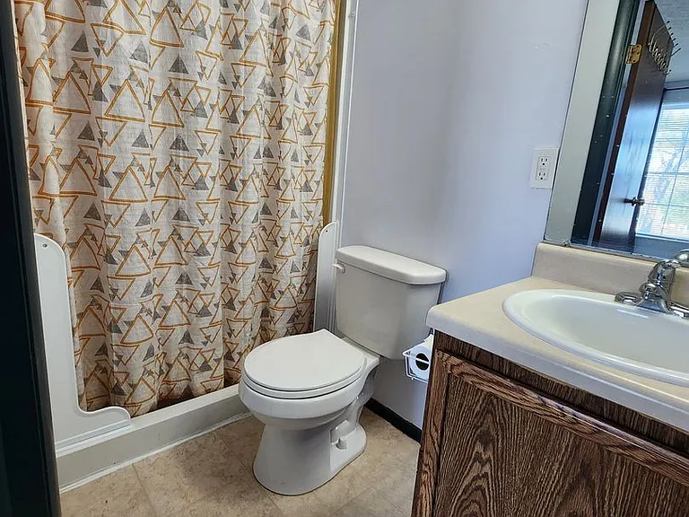 1300 Vanasse Ct — Photo 12