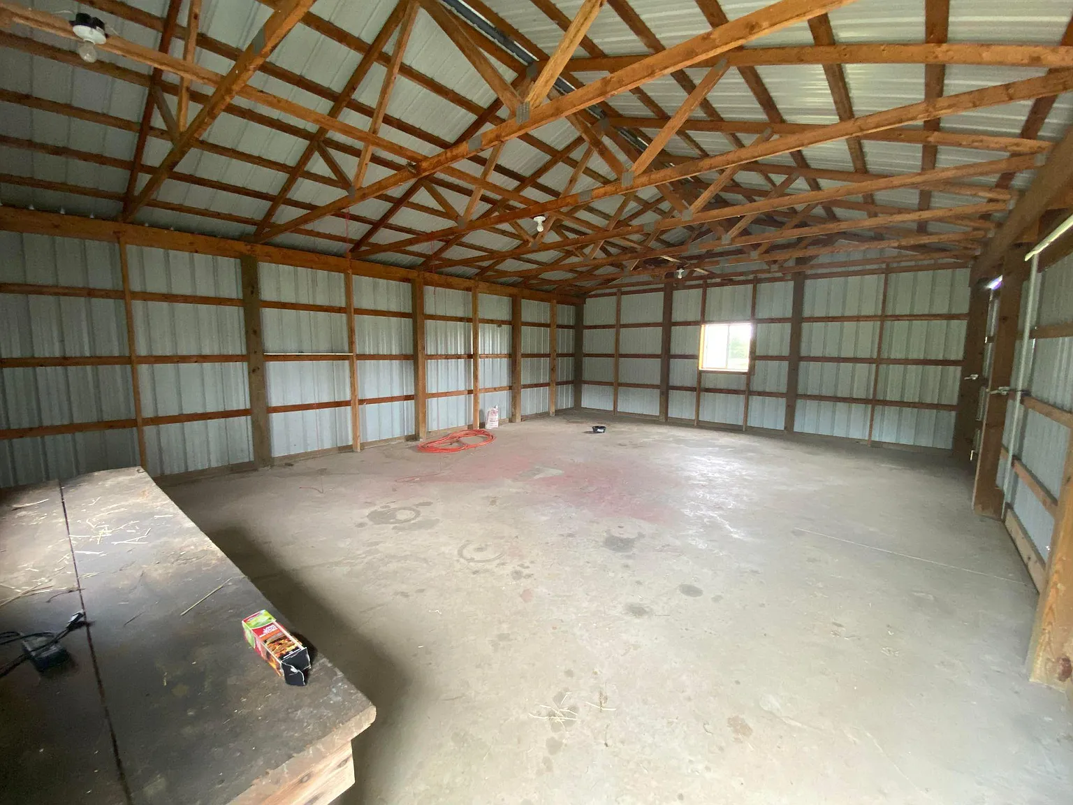 3 bed, 1.5 bath, 2068 sqft, $1,900 — Photo 4