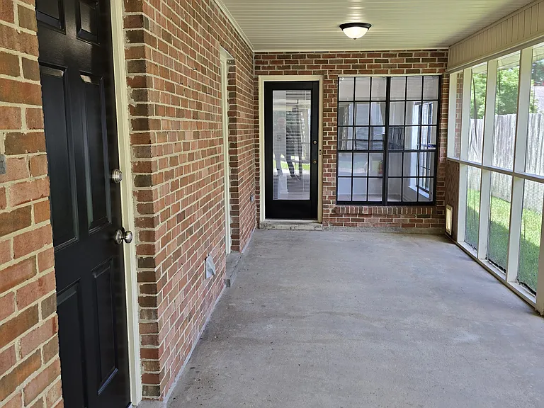 3944 Elm Ave — Photo 14