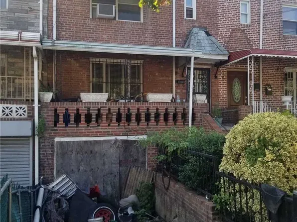 2408 97th St, East Elmhurst, NY 11369