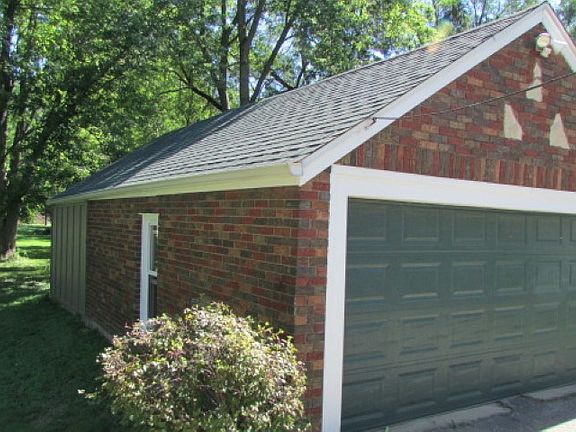 5th image of 3848 N. Brandywine Dr.