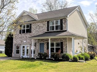 1113 Hickory Pointe, Dickson, TN 37055