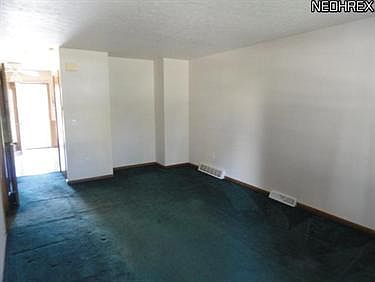 4th image of 2323 Front St