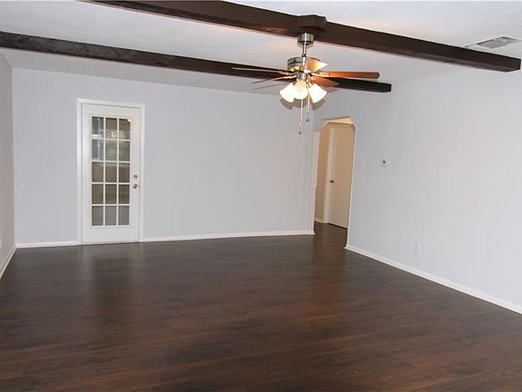 3rd image of 6928 Shenandoah Dr
