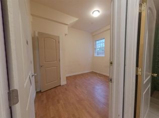 1826 W Diamond St #A, Philadelphia, PA 19121