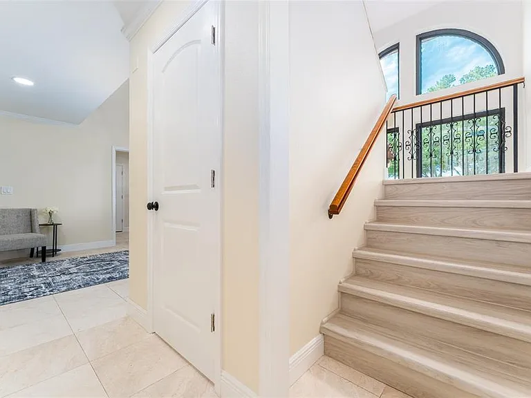 6151 Silver Oaks Dr — Photo 45