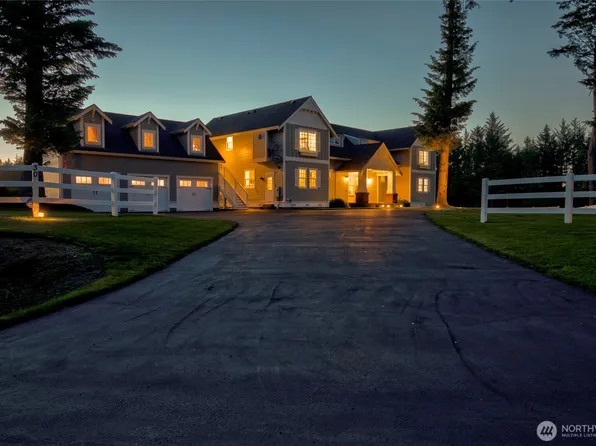 30 Chauncey Lane W, Pacific Beach, WA 98571