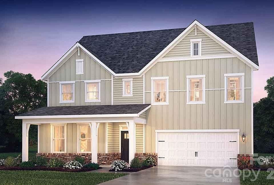 1st image of 302 Miramar Dr