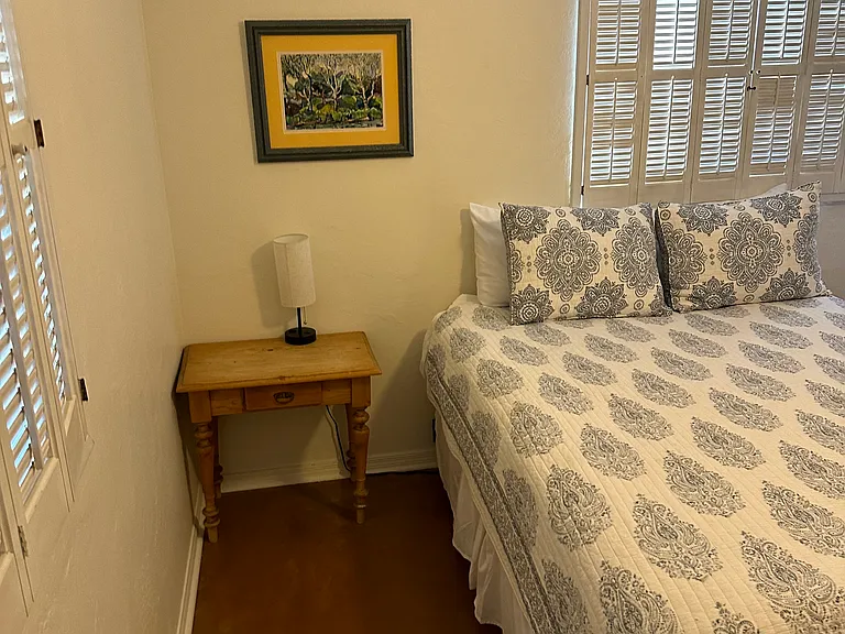 Guest bedroom 2