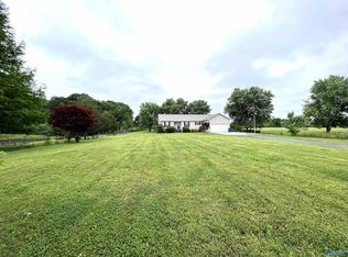 230 Stone Rd, Albertville, AL 35951