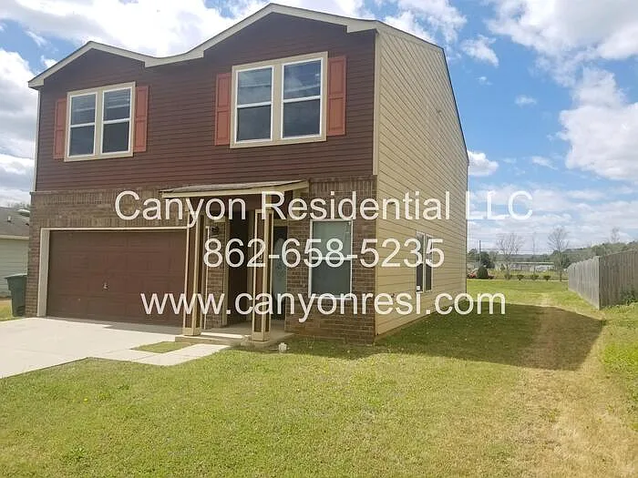 3 bed, 3.0 bath, 1945 sqft, $1,625 — Photo 3