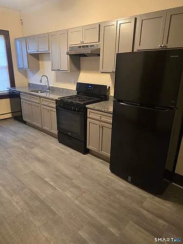 192 Dwight St #1 Photo 1