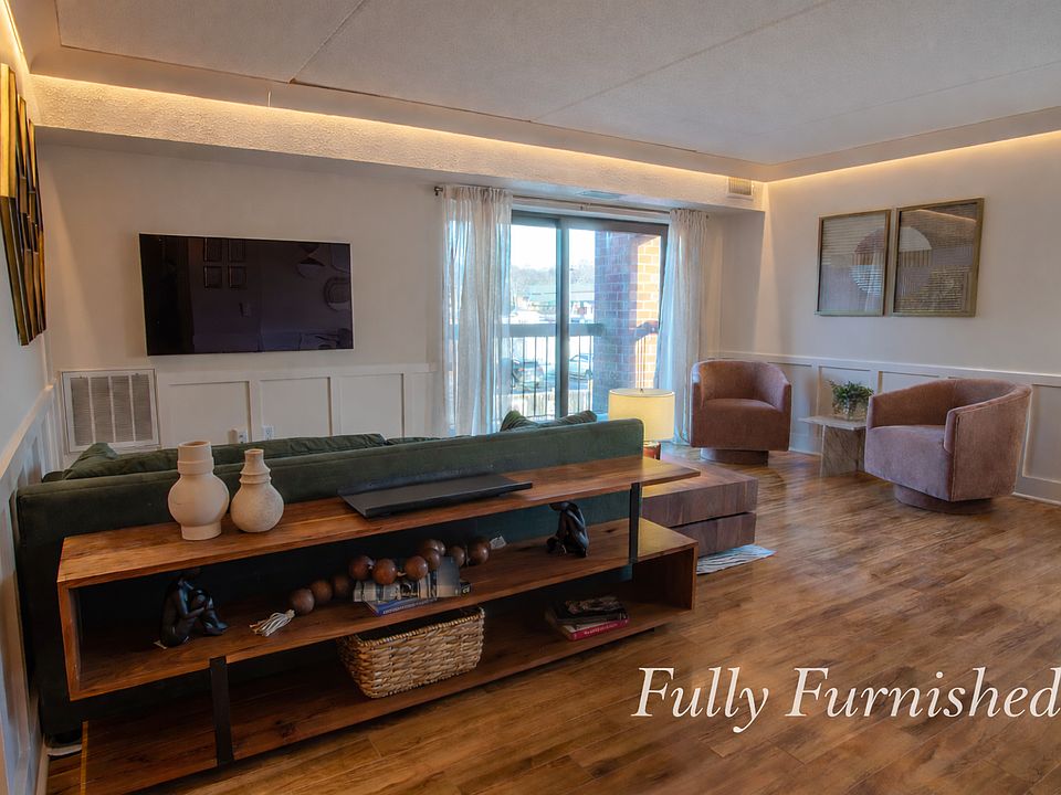 1st image of 159 Main St APT 9C