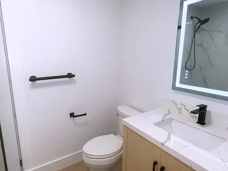 1260 Manor Dr — Photo 18