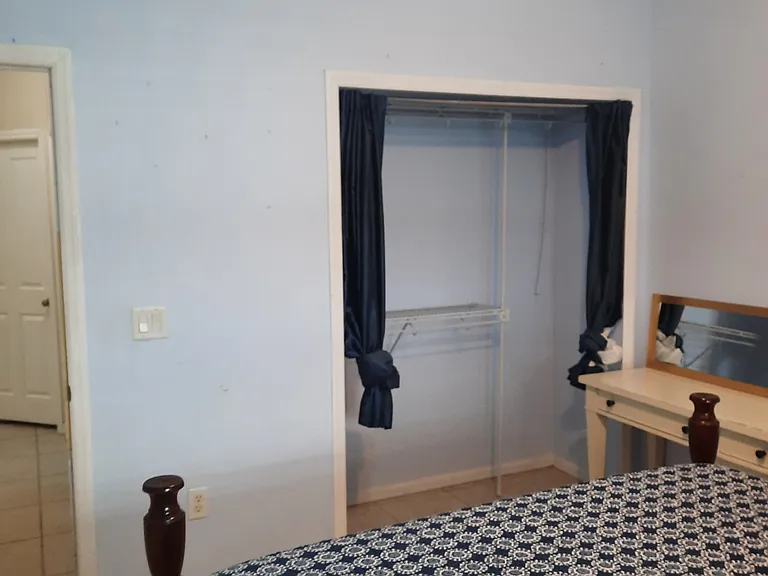 5048 Maplewood Dr #1 — Photo 10