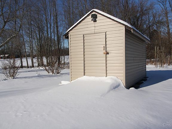 5th image of 488 Adams Rd