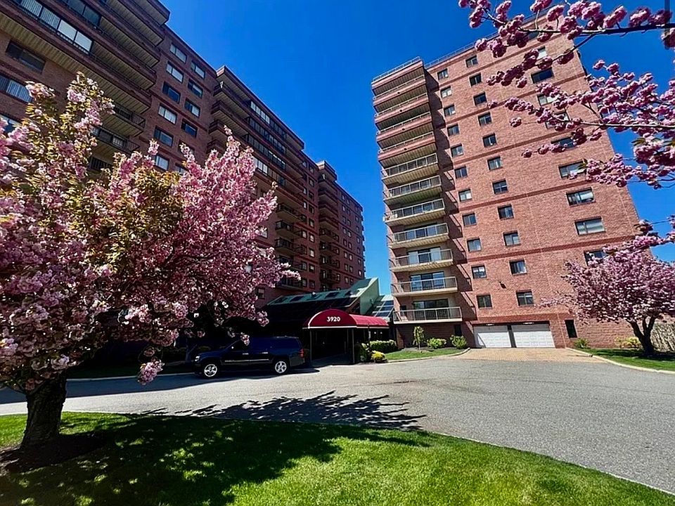 1st image of 3920 Mystic Valley Pkwy APT 403
