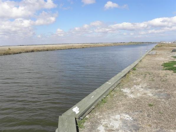 506 Martin Ln, Pt Sulphur, LA 70083