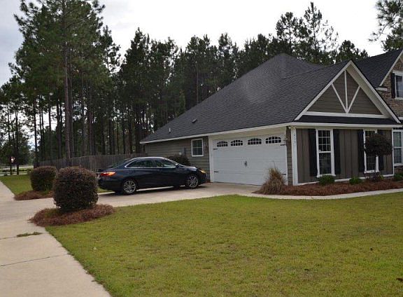 2nd image of 4531 Amelia Cir