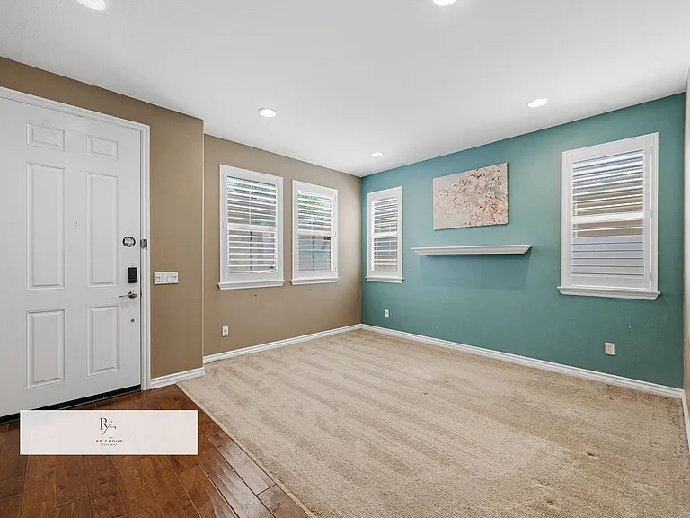 12488 Celebration Dr — Photo 2