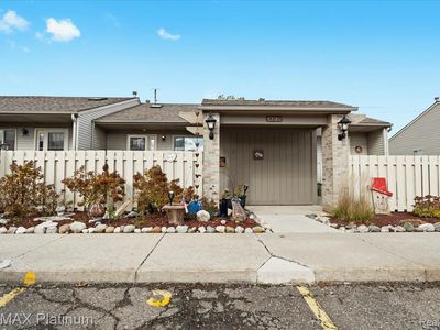 62180 Arlington Cir Unit 5, South Lyon, MI, 48178