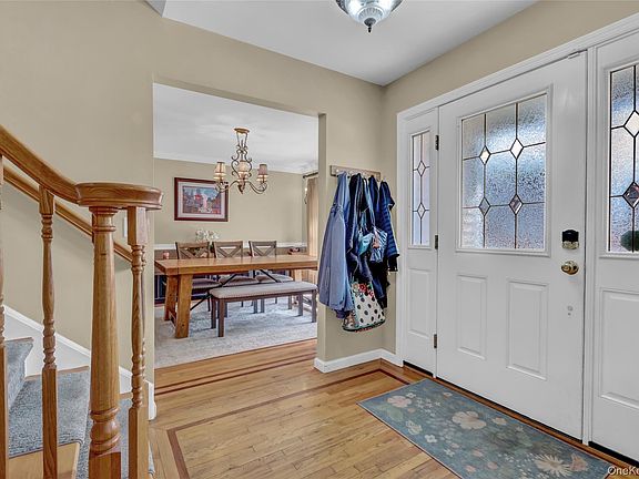 4th image of 18 Hampton Road