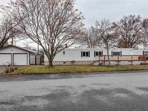 2nd image of 19138 E Cane Cir