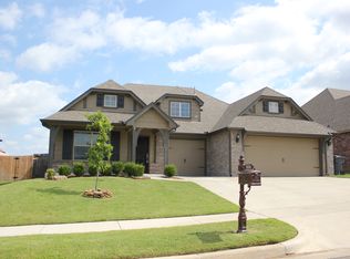 2131 E 132nd St S, Bixby, OK 74008