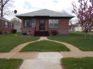 609 Pope Ave, Curtis, NE 69025