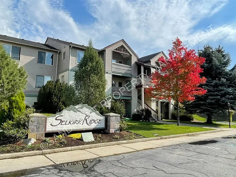 Selkirk Ridge — Photo 3