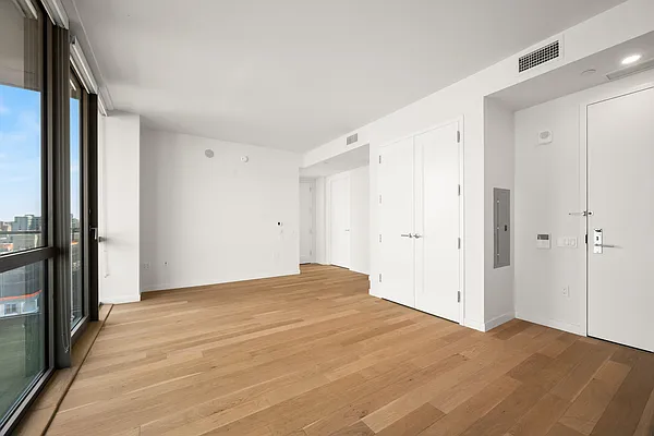 Rented by Bushburg | media 3