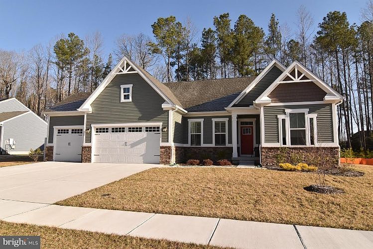 1st image of 31068 Barefoot Cir
