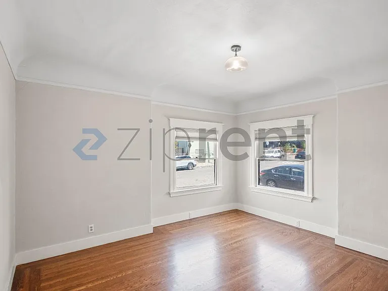 3144 Pleitner Ave — Photo 8