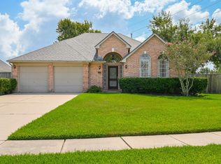 1110 Ferndale Ct, Sugar Land, TX 77479