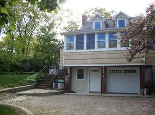 100 Rosewood Rd, Rocky Point, NY 11778