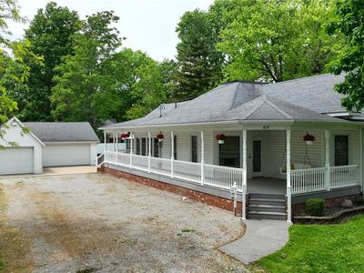 615 N Illinois Ave, Litchfield, IL, 62056