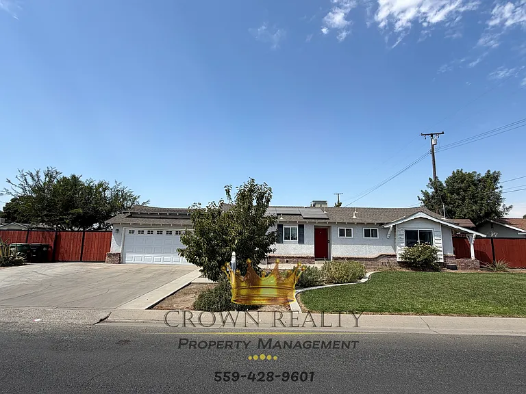 1836 W School Ave — Photo 18