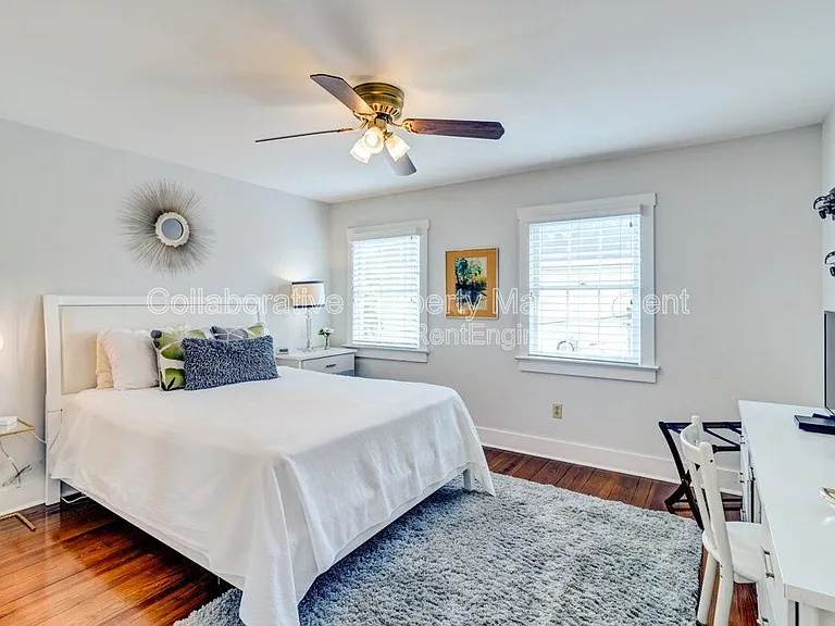 513 E Harris St — Photo 11
