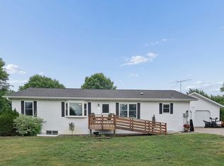 2048 Division St E, Buffalo, MN 55313