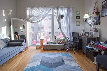 Sold by Yoreevo, LLC