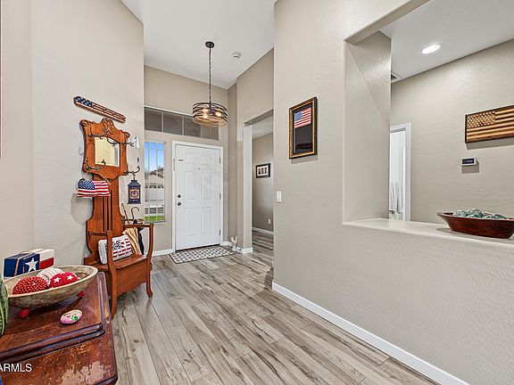 5th image of 281 W BROOKS Street