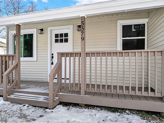 3rd image of 5579 Chagrin Dr